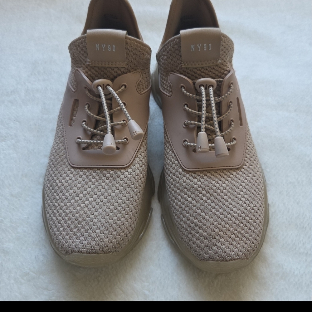 Steve Madden Beige Knit Sneakers